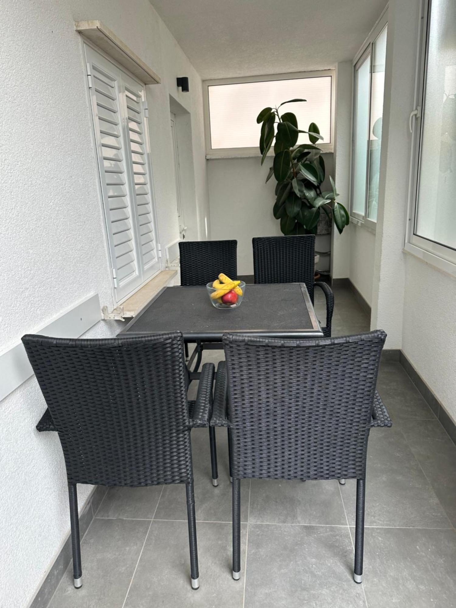 Double Room Apartment Tomas Дубровник Экстерьер фото